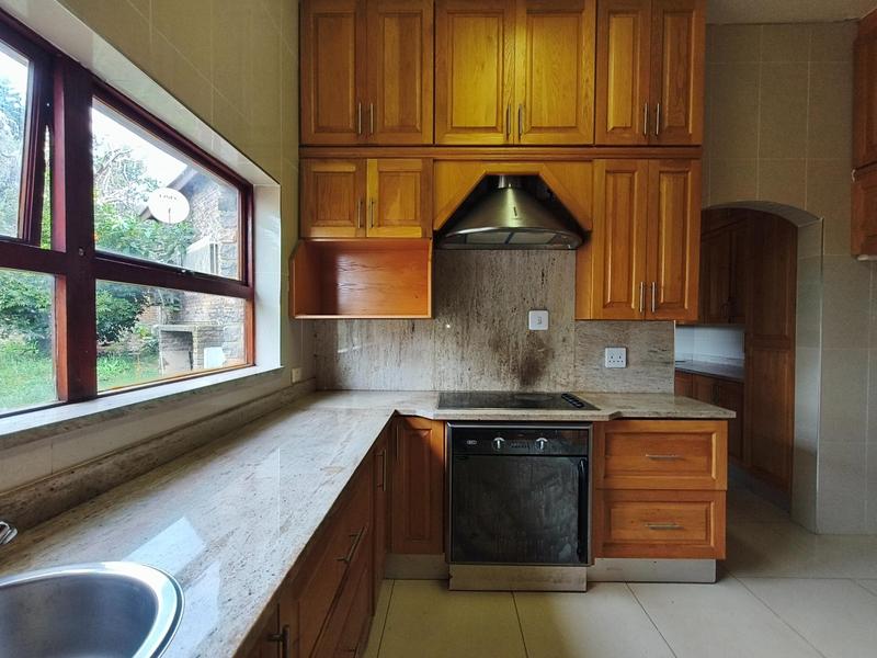 5 Bedroom Property for Sale in Oatlands North Eastern Cape